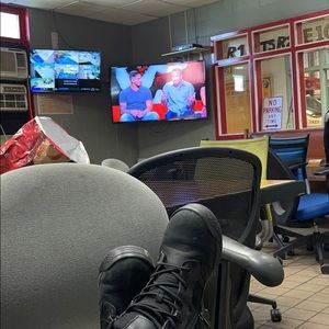 Meet your Posher, Hector